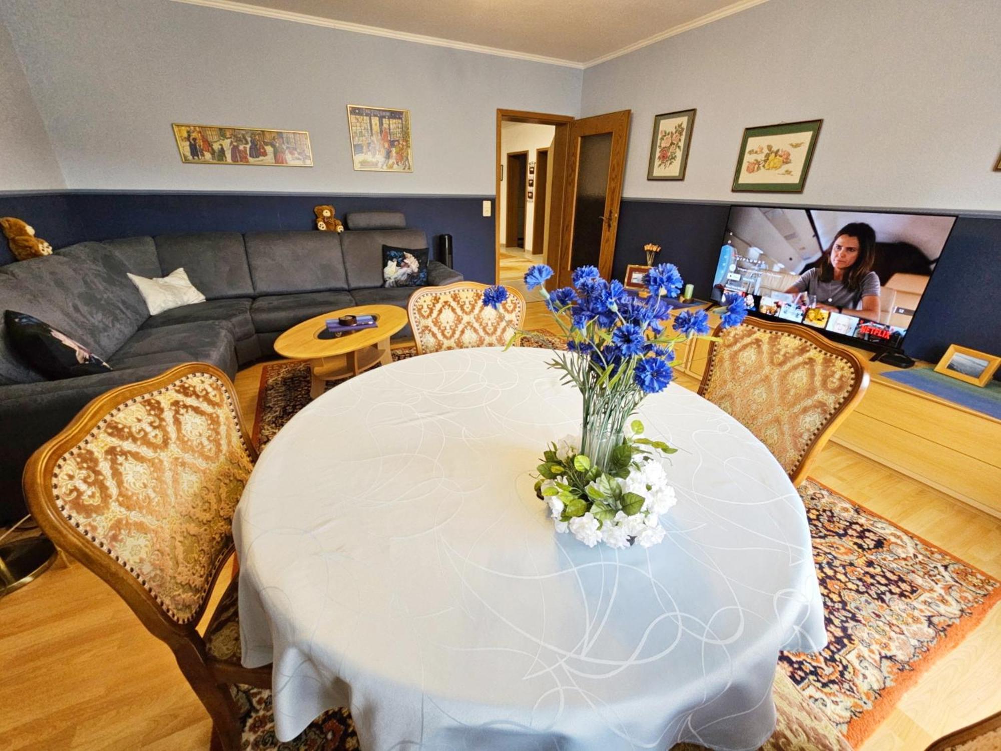 A Large Fully Furnished Private Apartment Linz am Rhein Esterno foto